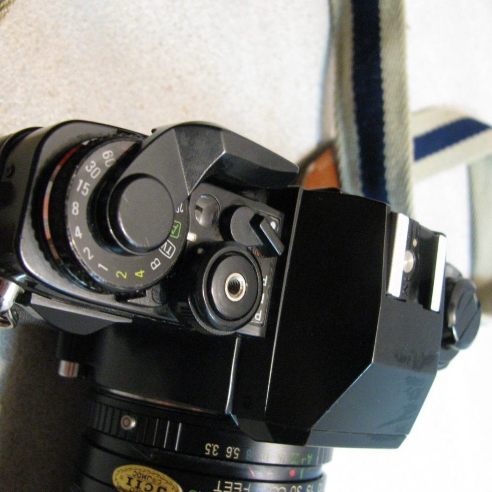 Ricoh XR-P Multi Program 35mm Camera - Picture 8 of 10